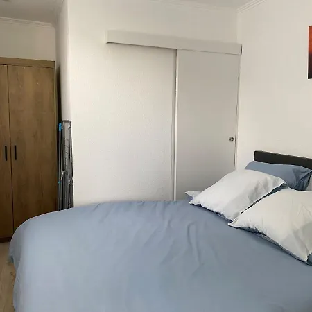 Lovely Lodge A Close To Beach, Amsterdam, Bulbs, Near Trainstation *