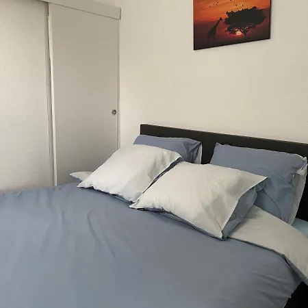 Lovely Lodge A Close To Beach, Amsterdam, Bulbs, Near Trainstation * 希勒霍姆